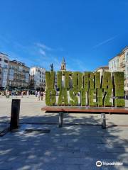 Plaza de la Virgen Blanca