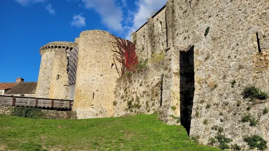 Chateau de la Madeleine