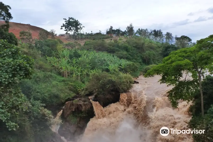 Rusumo Falls