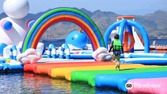 Inflatable Island