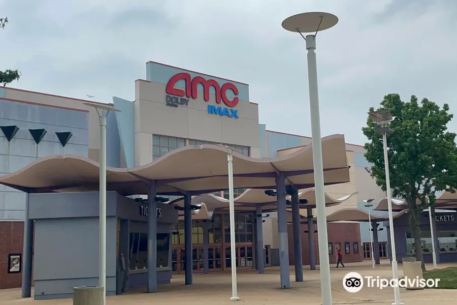 AMC Grapevine Mills 24