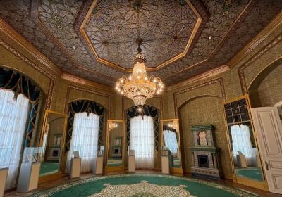 Nurullaboy Palace