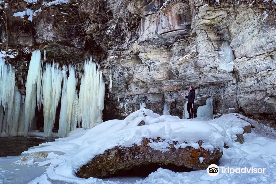 Akron Falls Park