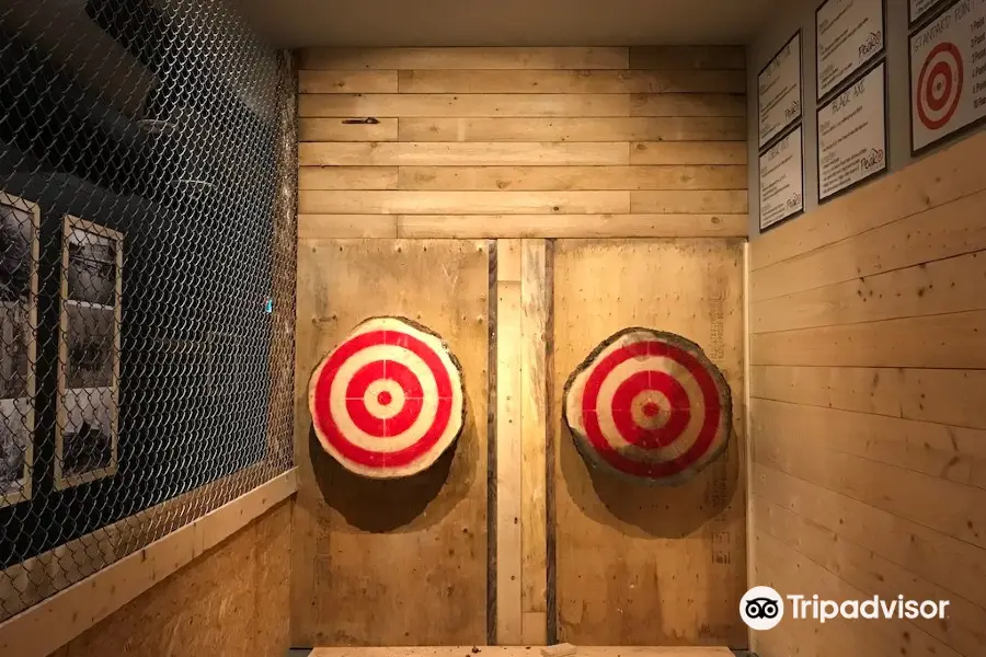 Peak Axe Throwing