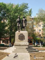 Monument to Pushkin and Dal