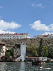 Lazarev Barracks