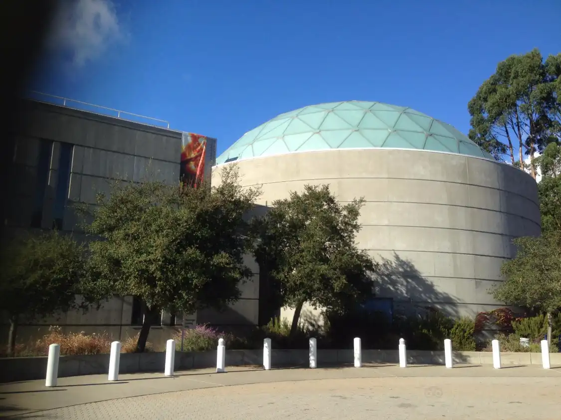 Hotels near Chabot Space & Science Center