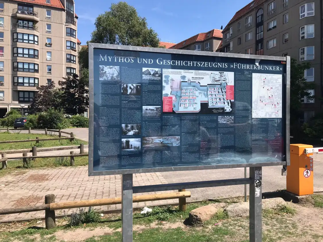 Hotels near Fuhrerbunker