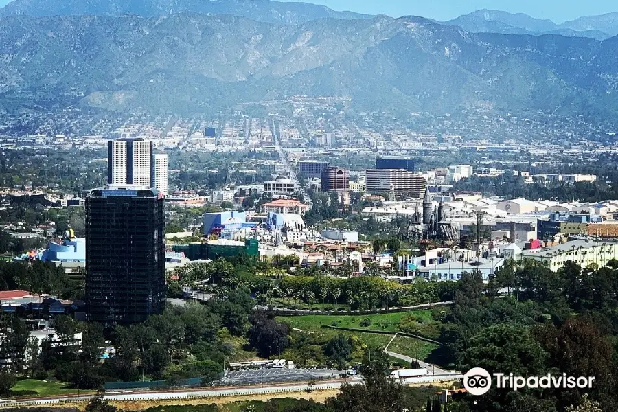 Universal City Overlook