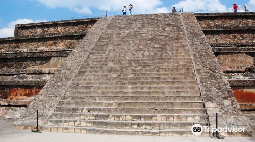 Piramide de la Serpiente Emplumada