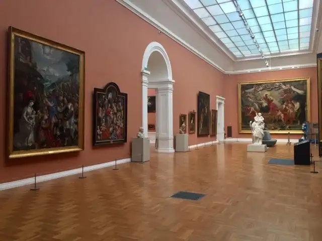 Hotels near Museum of Fine Arts in Valenciennes