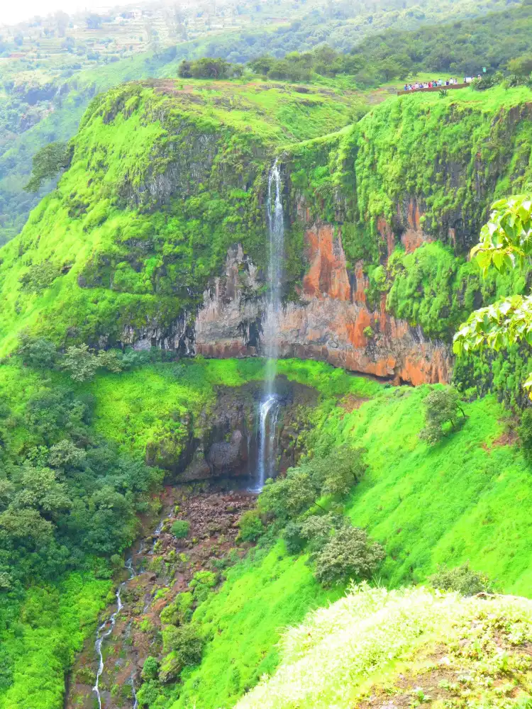 Hotels in Satara