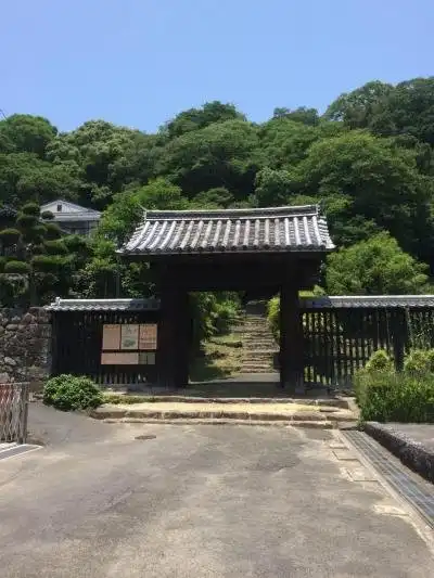 Hotel dekat Kojima Korekata Statue