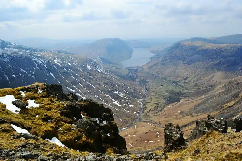 Hotels near Great Gable