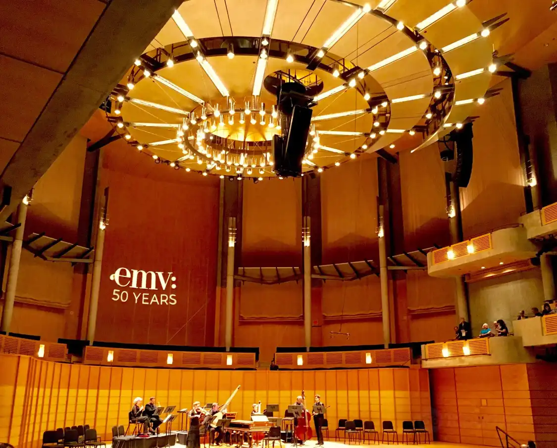 Các khách sạn gần Chan Centre for the Performing Arts