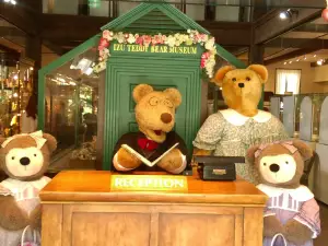 Izu Teddy Bear Museum