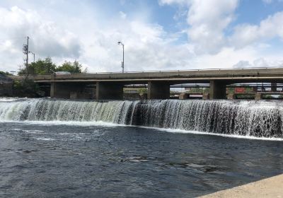 Trent-Severn Waterway, Lock 34 - Fenelon Falls