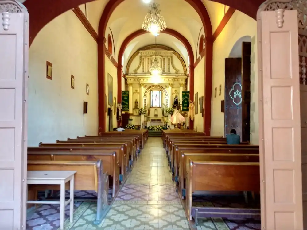 Templo de San Matías Jalatlaco:附近的飯店