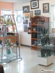 Two Rivers Art Gallery & Gift Shop