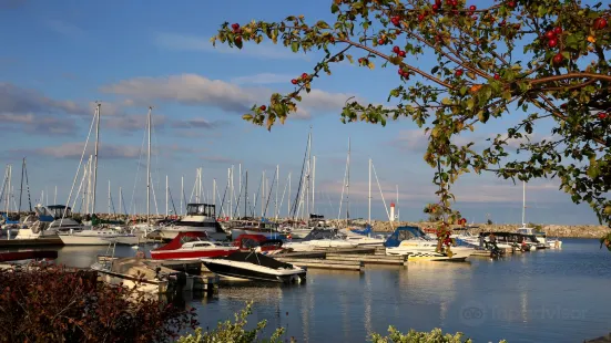 Meaford Harbour And Marina