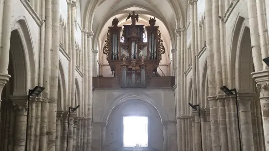 L’Église Saint-Pierre