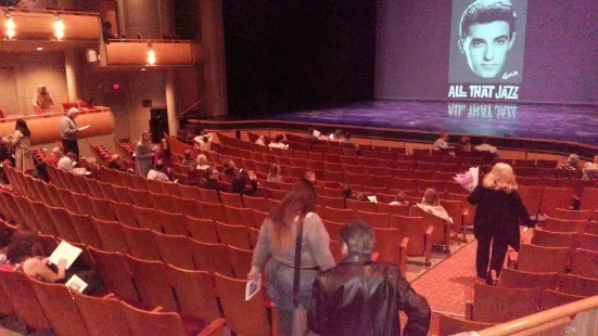 North Shore Center for the Performing Arts in Skokie