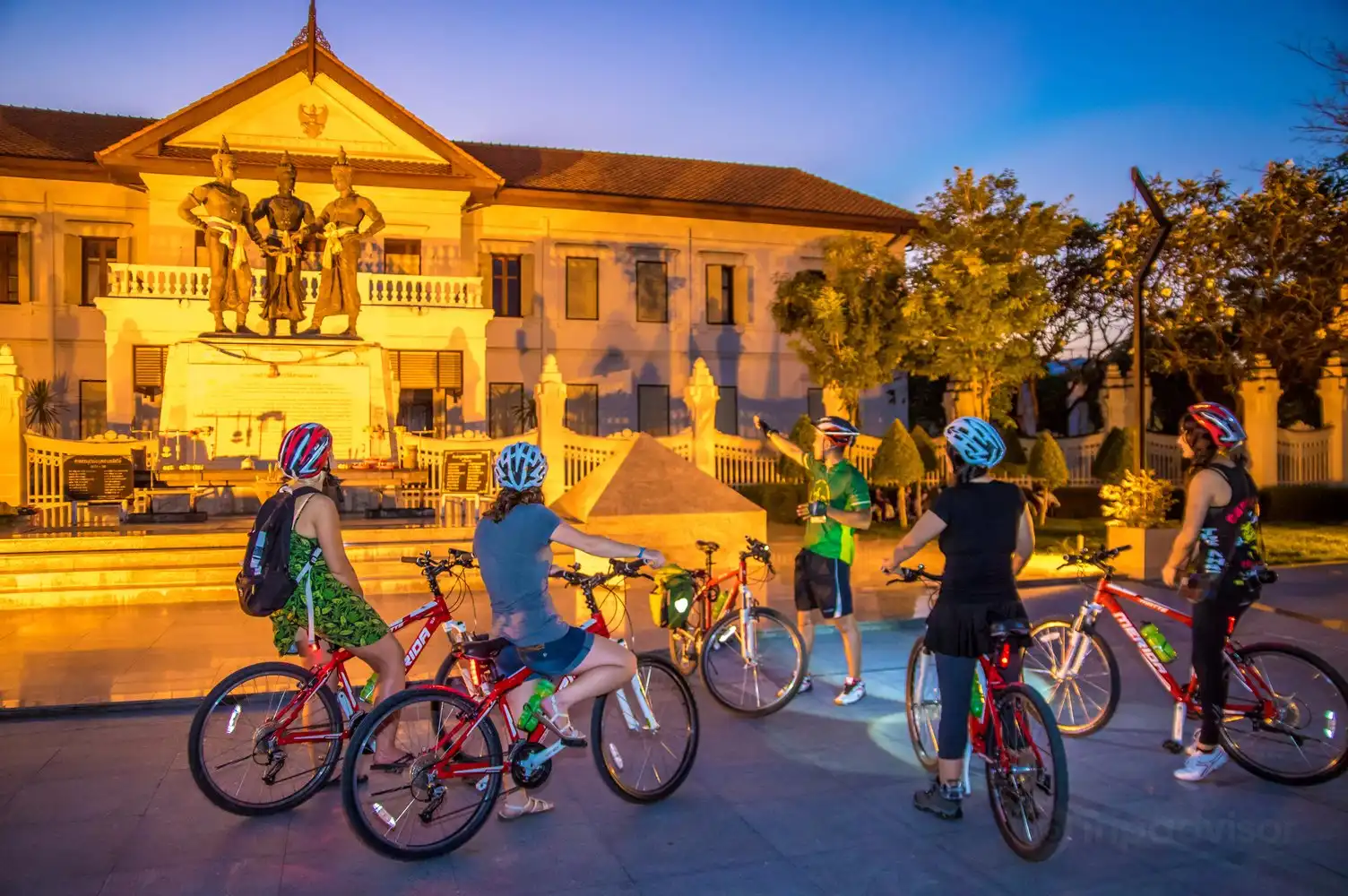 Hotels near Grasshopper Active Day Tours - Chiang Mai