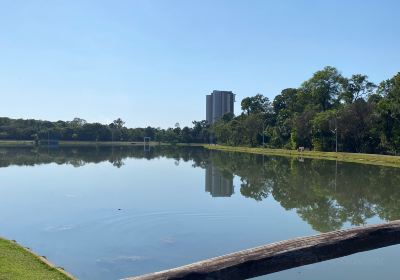 Ernani José Machado Lake