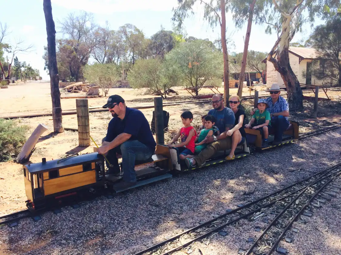 Hotels near Port Augusta Train Park