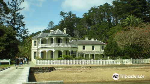 Mansion House Bay