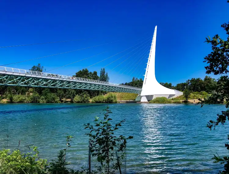 Hotels in der Nähe von Sundial Bridge