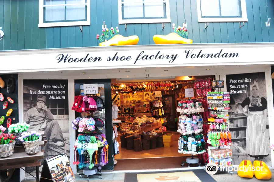 Wooden shoe factory