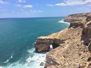 Island Rock & Natural Bridge