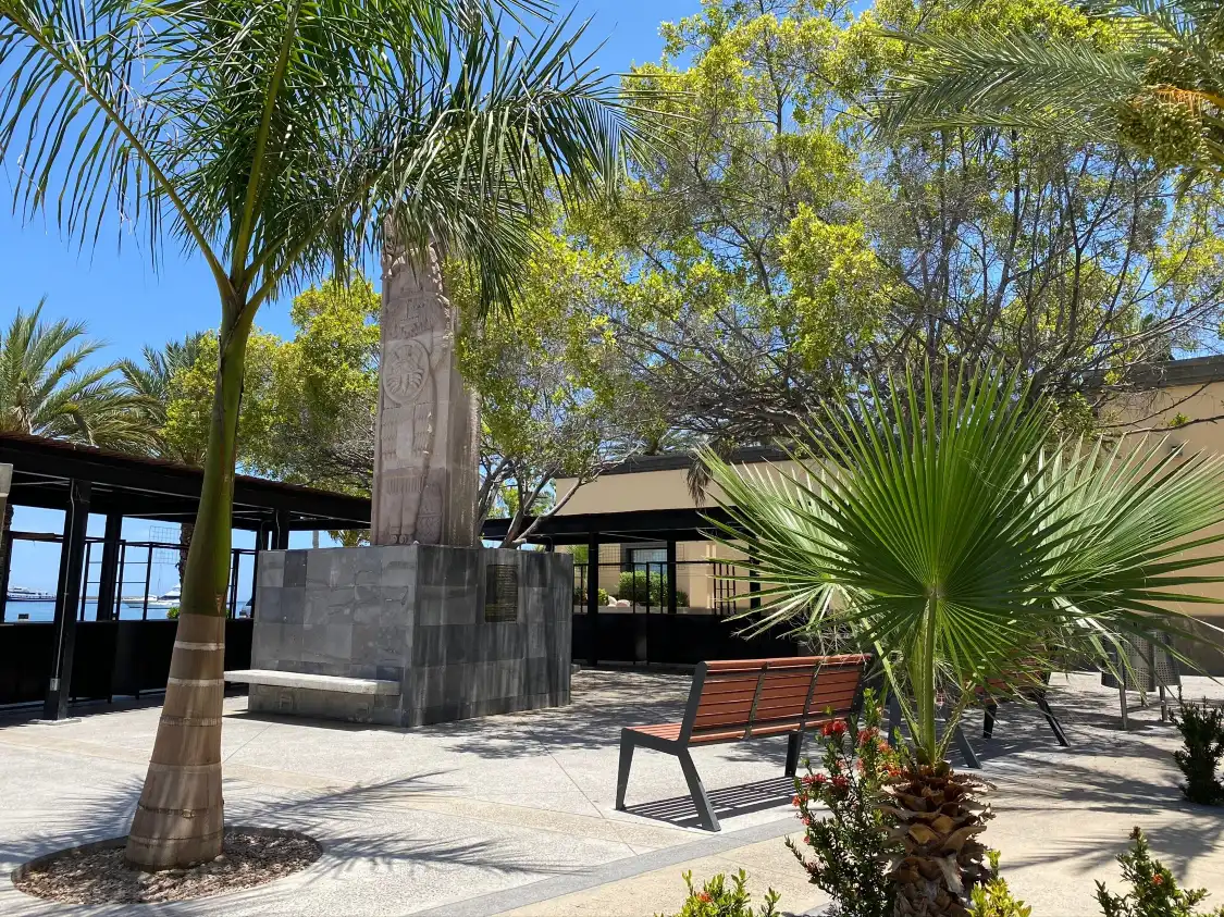 Hotels near CASA DEL ARTESANO SUDCALIFORNIANO