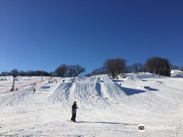 Hyland Hills Ski Area
