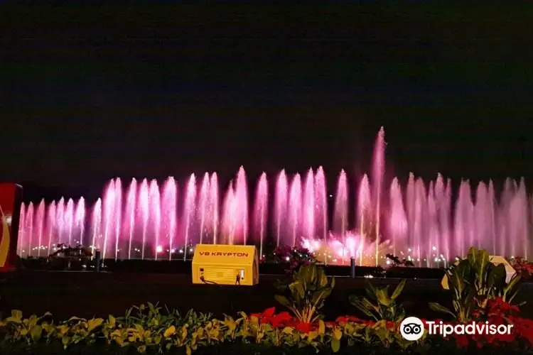 Monas Dancing Fountain