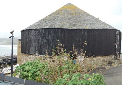 Round House & Capstan Gallery