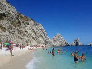 Beach of the Two Sisters