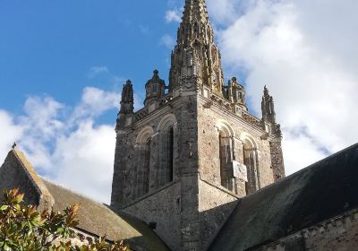 Basilique Notre-Dame d'Avesnieres