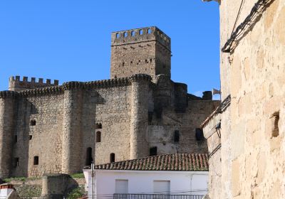 Castle of Belvís de Monroy