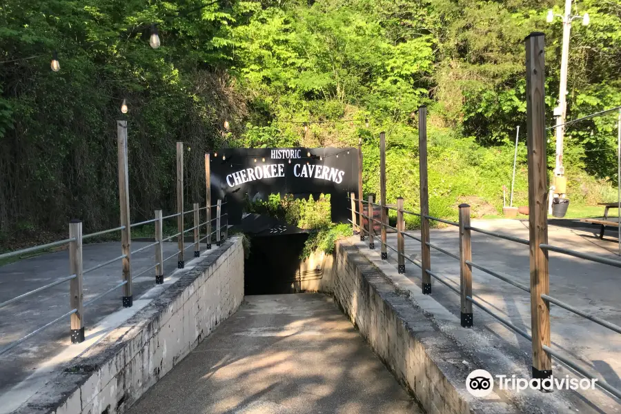 Historic Cherokee Caverns