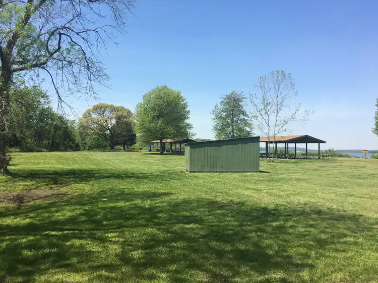 Hotels in Aquia