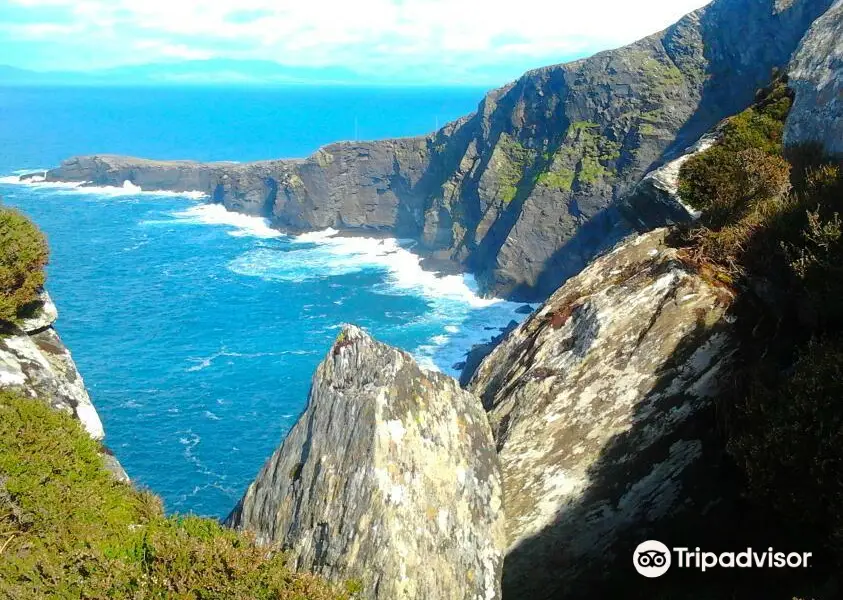 Geokaun Mountain and Cliffs