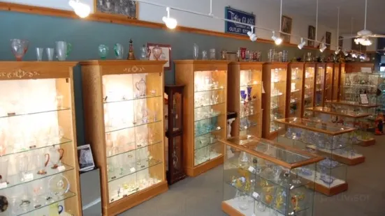 Tiffin Glass Museum & Shoppe