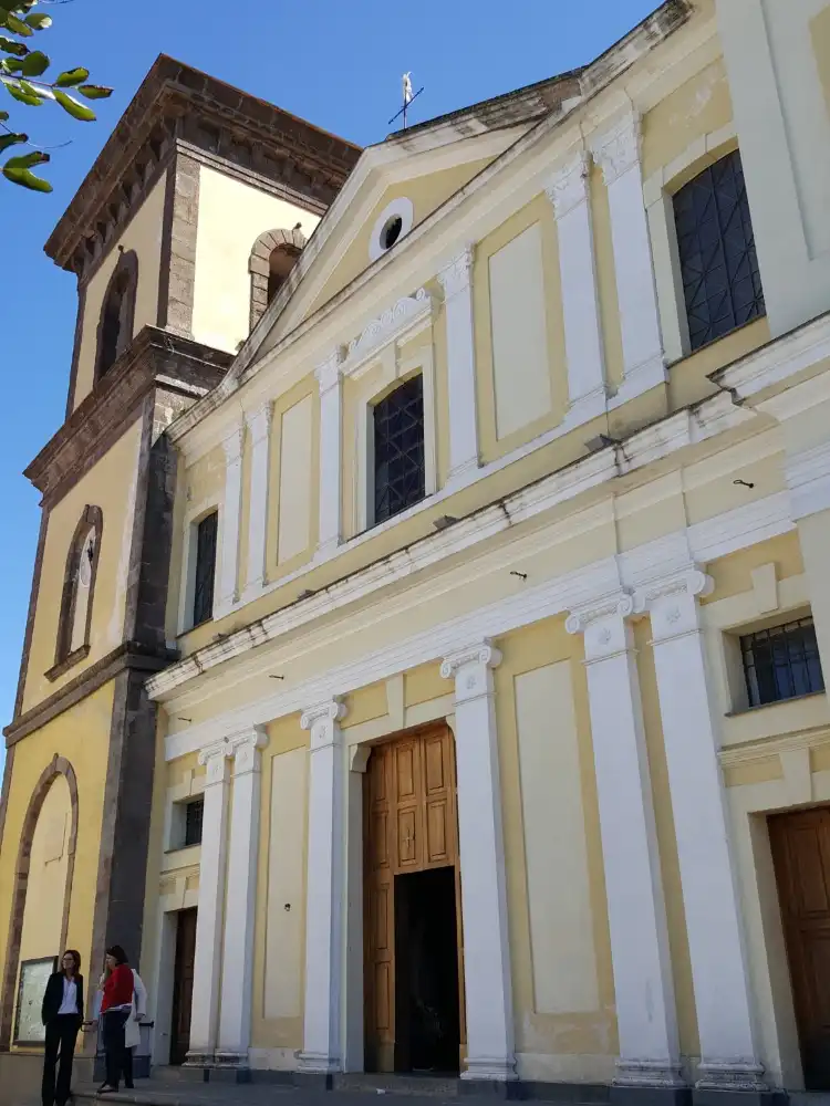 Hotels near Chiesa di Sant'Antonino Abate