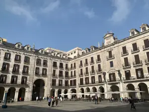 Plaza Porticada