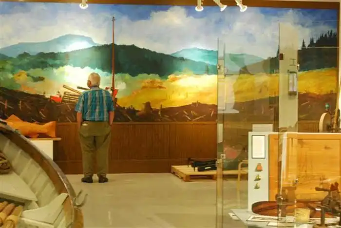 Columbia Pacific Heritage Museum附近的飯店