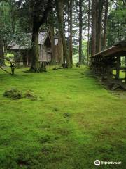 日用神社