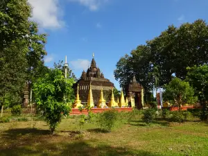 Wat Tham Pla (Fish Cave Temple)