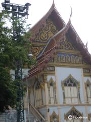 Wat Chakrawatrachawat Woramahawihan (Wat Sam Pluem)